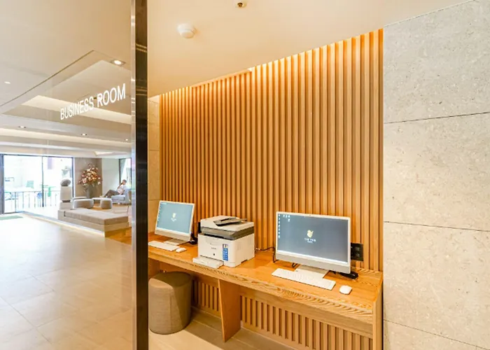 ホテル Haeundae The 3*